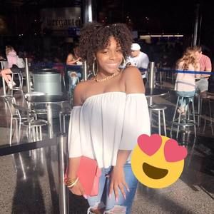 Meet your Posher, Tamia